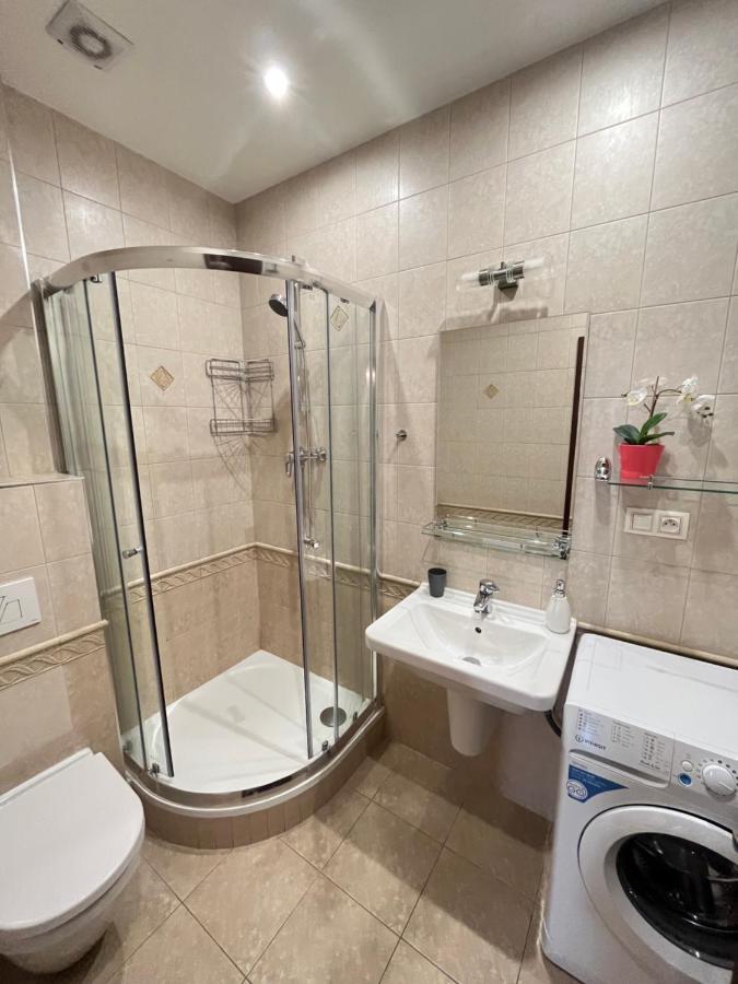 Apartment Colonnade Carlsbad كارلوفي فاري المظهر الخارجي الصورة